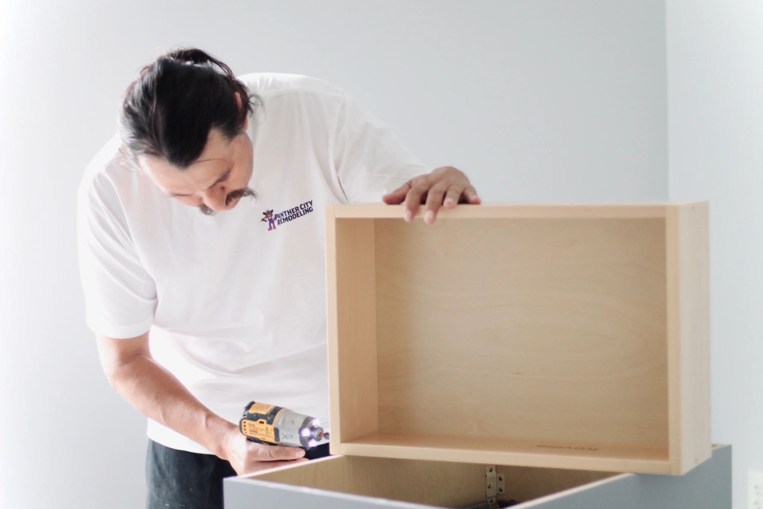 Fort Worth cabinet refacing expert